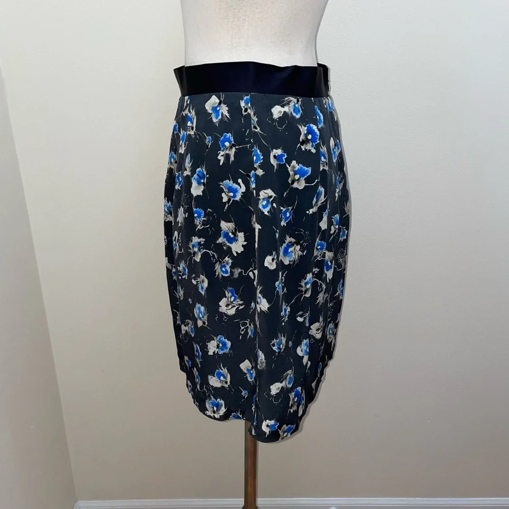 J. Crew Blue Botanical Floral Silk Pleated A Line Skirt Sz 6 Small Resort Preppy